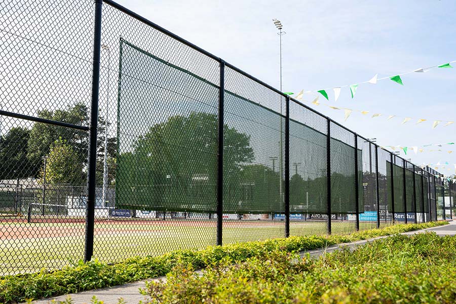 Clôture terrains de tennis - Groupe Picot